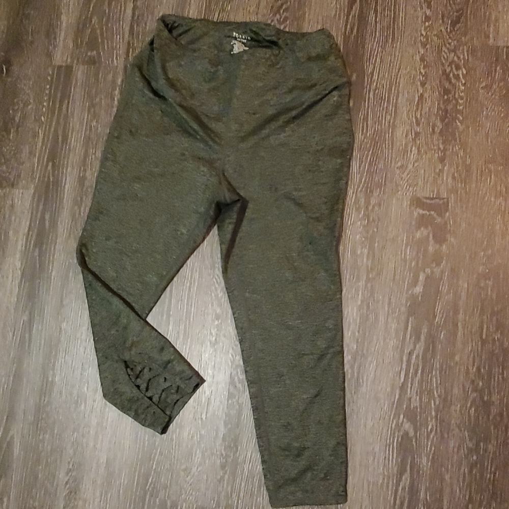 NWOT TORRID Active Leggings